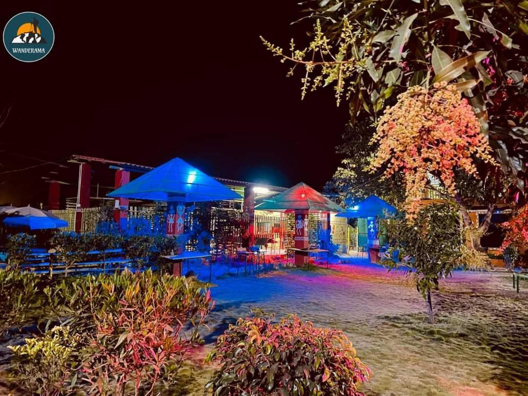 Van Vagdo Resort Rajpipla ภายนอก รูปภาพ